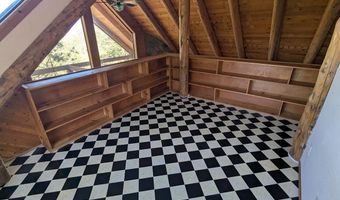 195 Timberlake Dr, Ashland, OR 97520