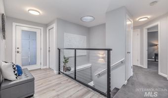 4955 N Bitterbrush Dr, Boise, ID 83703