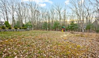 1 Middlebrook Ln, Lincoln, RI 02865