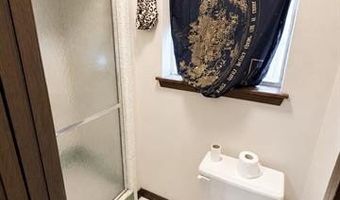 824 Virginia Ln, Ardmore, OK 73401