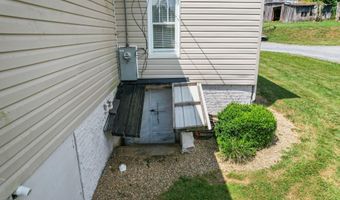 17461 Wyndale Rd, Abingdon, VA 24210