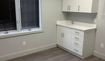 5920 YELLOWSTONE Rd 4, Cheyenne, WY 82009