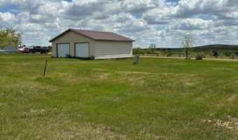 5 Th Hillcrest Dr, Belfield, ND 58622