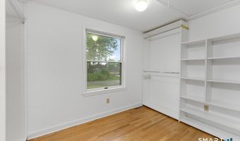 62 Chatham Rd, Berlin, CT 06037