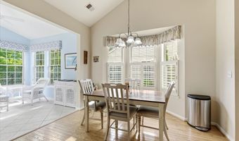 39 Newport St, Barnegat, NJ 08005