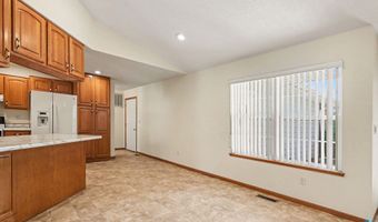 2051 Arbor Rdg, Brookings, SD 57006
