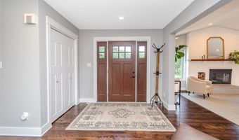 305 NE 54th St, Ankeny, IA 50021