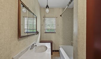 34-36 Crandall St, Adams, MA 01220
