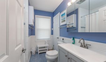 733 21st St, Avalon, NJ 08202