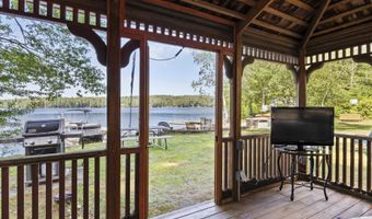 42 Brewster Rd, Barnstead, NH 03225