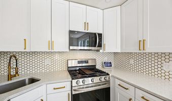 5201 OLD FREDERICK Rd, Baltimore, MD 21229