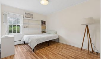 345 W Auburn Rd, Auburn, ME 04210