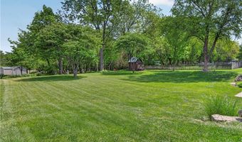 18224 153rd St, Basehor, KS 66007