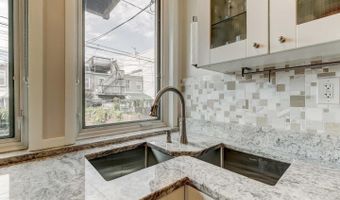 1422 HAUBERT St, Baltimore, MD 21230