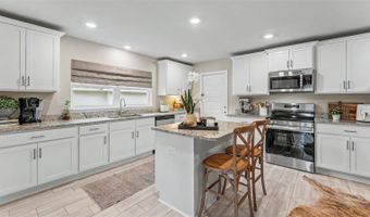 5280 TENNESSEE RIDGE Ct, Auburndale, FL 33823