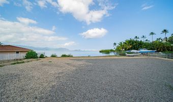 44-646 Kaneohe Bay Dr, Kaneohe, HI 96744