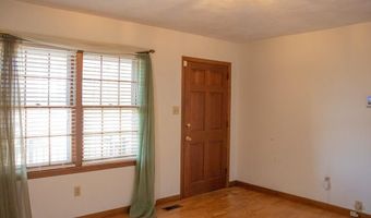 203 Price St, Roanoke Rapids, NC 27870