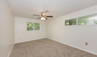 555 Lonita St, Baton Rouge, LA 70815