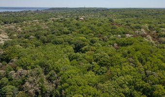 540 Sherman Ave, Belford, NJ 07718