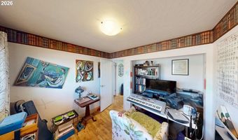 1239 IRIS St, Brookings, OR 97415