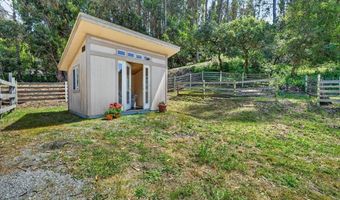 575 Snyder Ave, Aromas, CA 95004