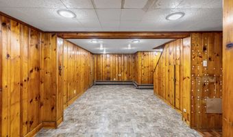 93 Kenwood St, Berlin, CT 06037