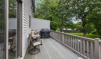 320 Westmoreland St D2, Narragansett, RI 02882