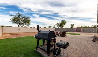 76 S NAPLES Ln, Casa Grande, AZ 85122