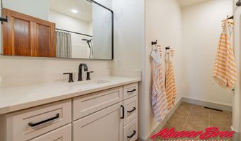 31 Iron Creek Dr, Cody, WY 82414