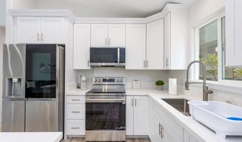 57 HOKULANI St, Hilo, HI 96720
