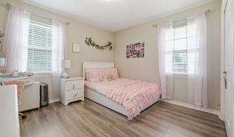 319 Eastview Dr, Biloxi, MS 39531
