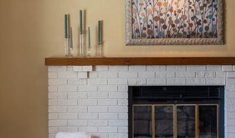 2623 W SUNNYVIEW Cir, Appleton, WI 54914