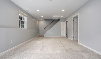 701 SONNE Dr, Annapolis, MD 21401