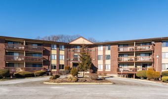 2113 Cromwell Hills Dr 2113, Cromwell, CT 06416