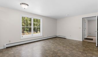7 Lew Alice Dr, Boscawen, NH 03303