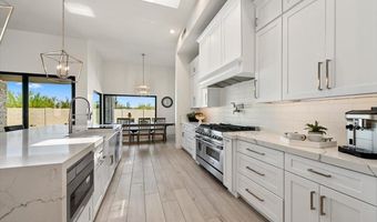 6027 E WILDCAT Dr, Cave Creek, AZ 85331