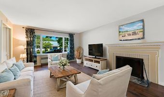 36 Woodlawn Ave, Auburn, ME 04210
