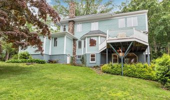 29 Grand Ave, Atlantic Highlands, NJ 07716