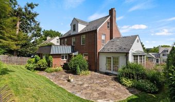 3246 N ABINGDON St, Arlington, VA 22207