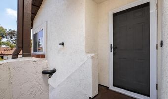 3950 Murray Hill Rd, La Mesa, CA 91941