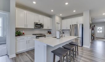 3644 Chalmers Dr, Bargersville, IN 46106