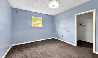 60 Factory Dr, Austin, IN 47102