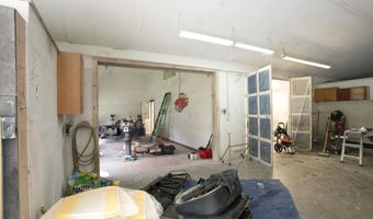 106 Jenkins Rd, Bedford, NH 03110