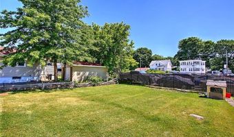 9 Custer Ave, Johnston, RI 02919