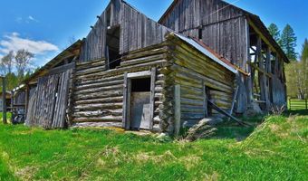895 Mud Lake Rd, Bigfork, MT 59911