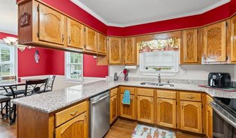 14230 S Wintzell Ave, Bayou La Batre, AL 36509
