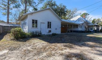411 S Hutchinson Ave, Adel, GA 31620