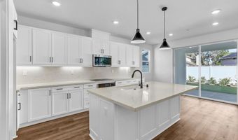 7636 Acama St, San Diego, CA 92126