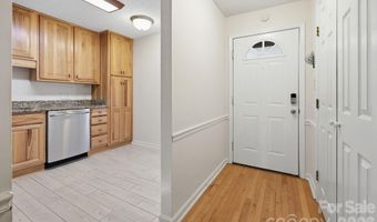 1503 Abbey Cir, Asheville, NC 28805