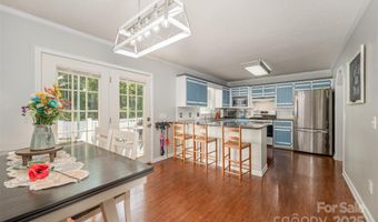 2106 Woodhurst Ln, Albemarle, NC 28001
